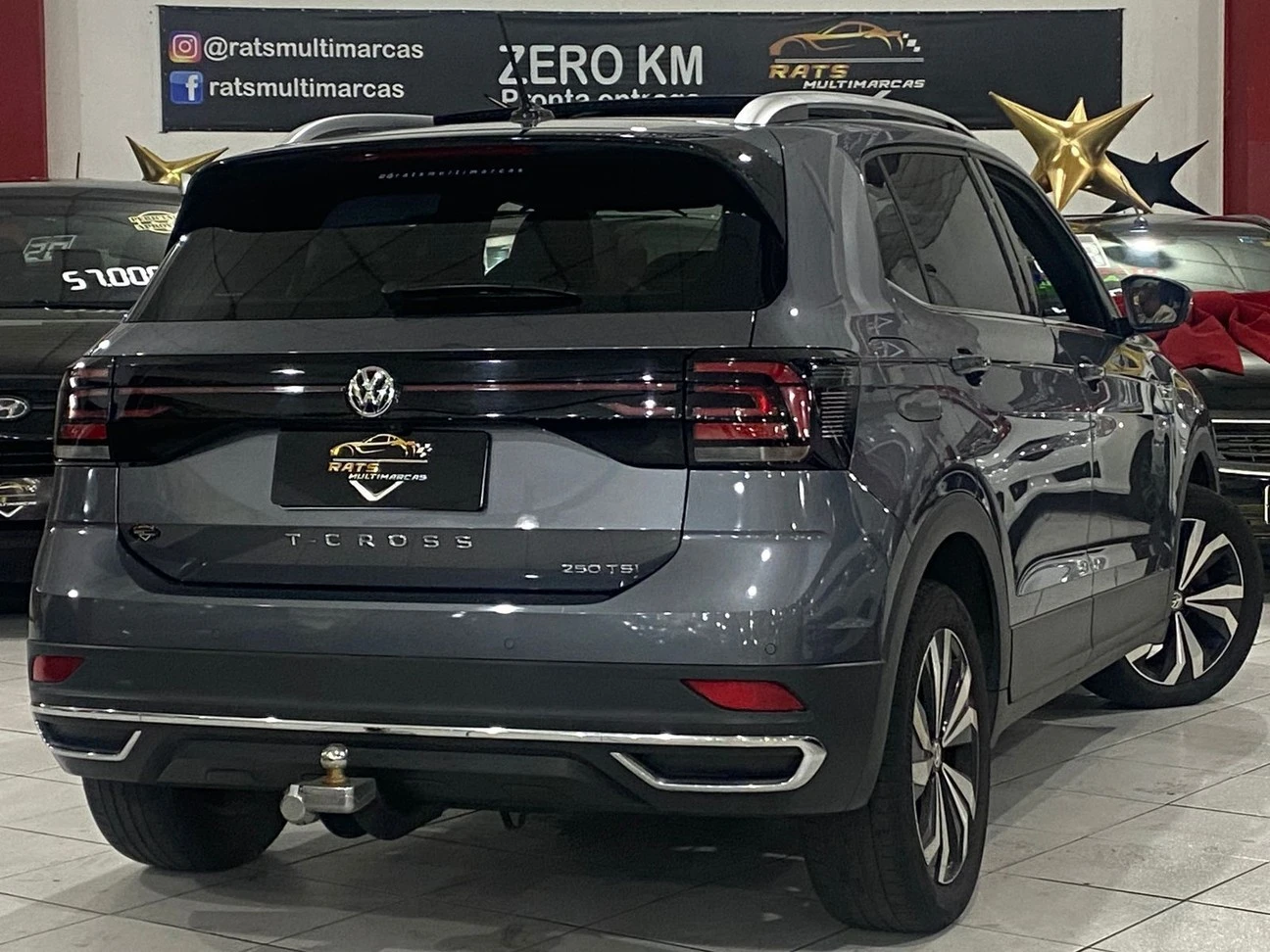 VOLKSWAGEN T-CROSS
