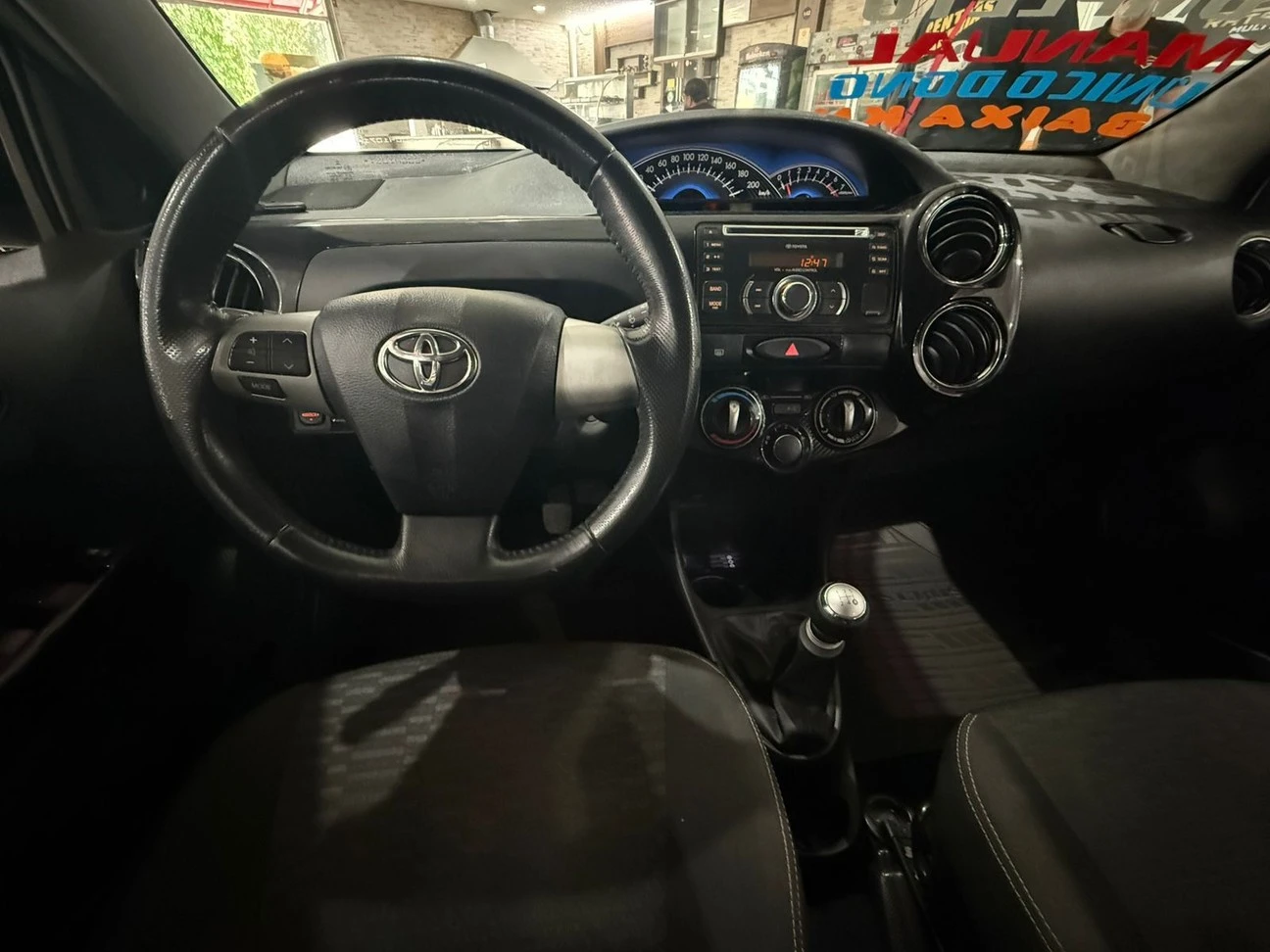 TOYOTA ETIOS CROSS