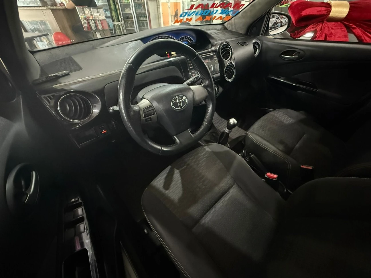 TOYOTA ETIOS CROSS