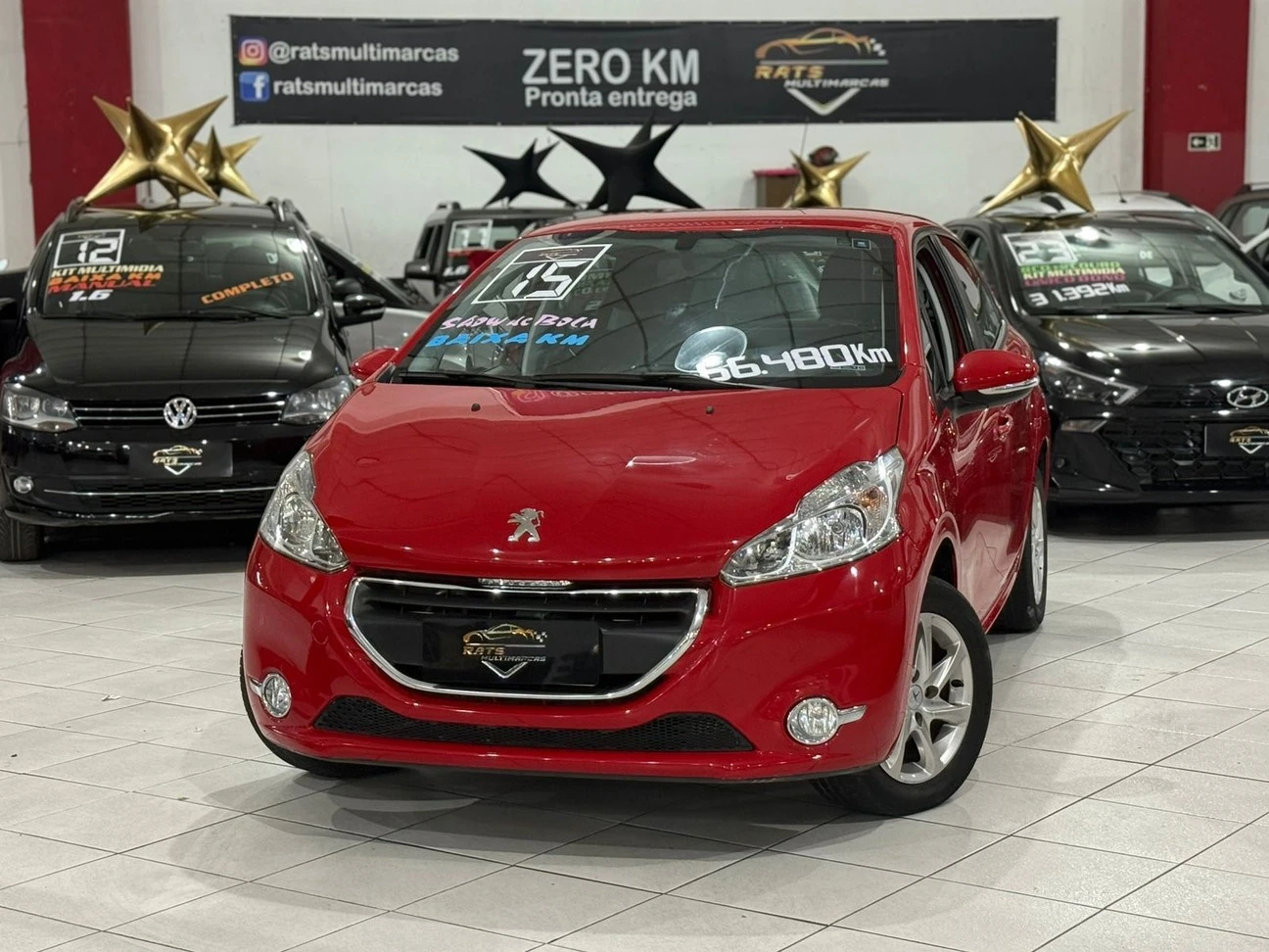 PEUGEOT 208