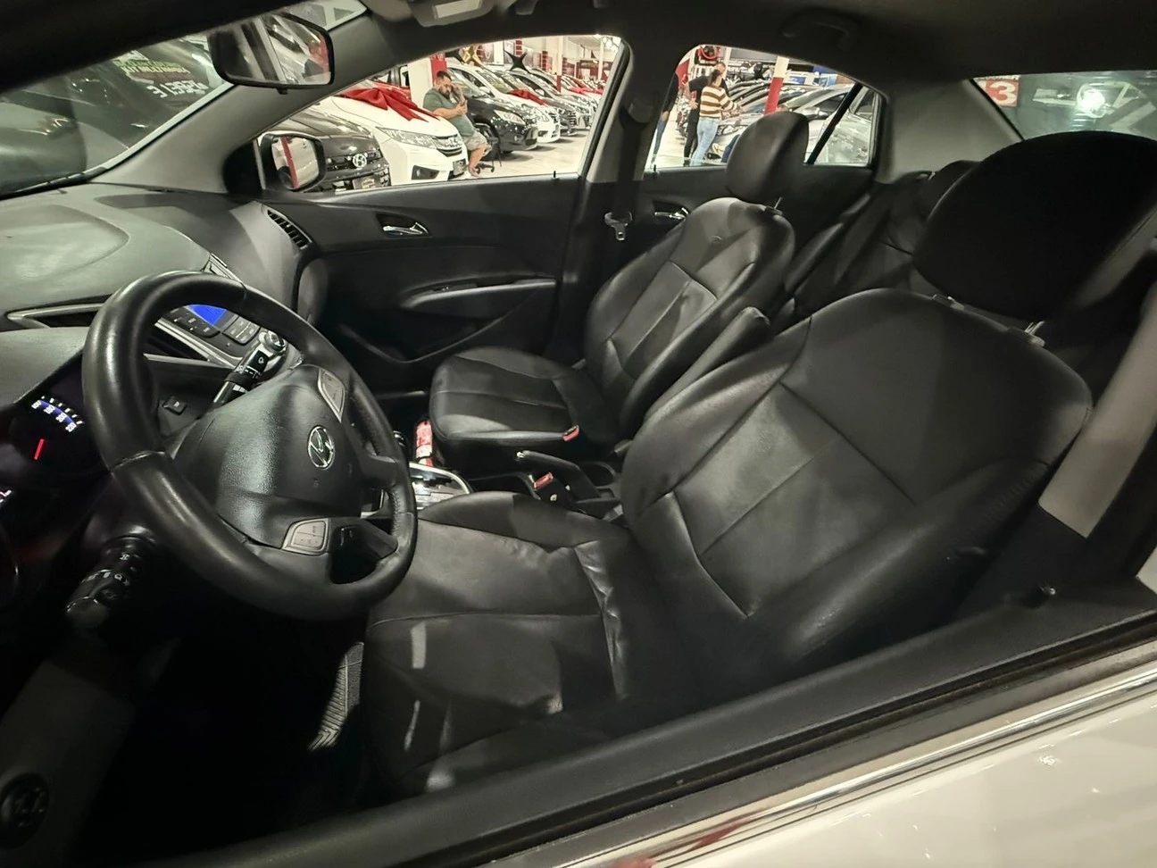 HYUNDAI HB20S