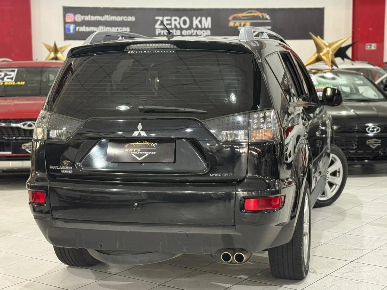 MITSUBISHI OUTLANDER
