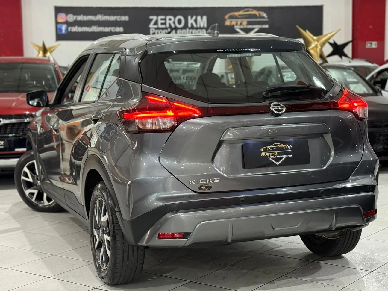 NISSAN KICKS