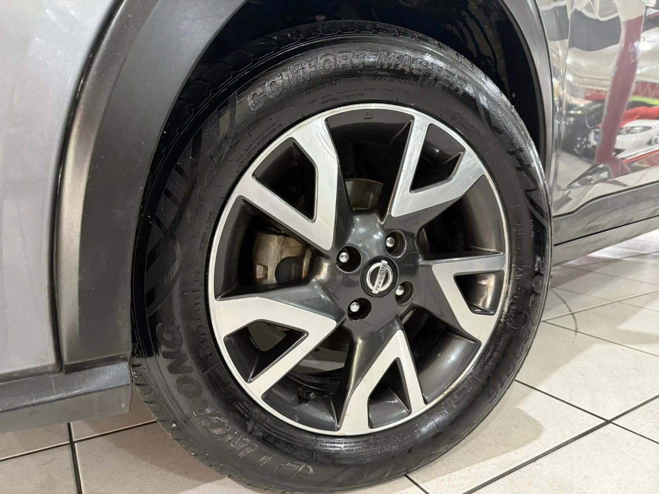 NISSAN KICKS