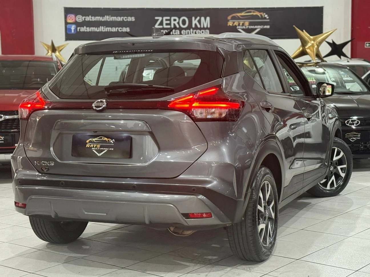 NISSAN KICKS