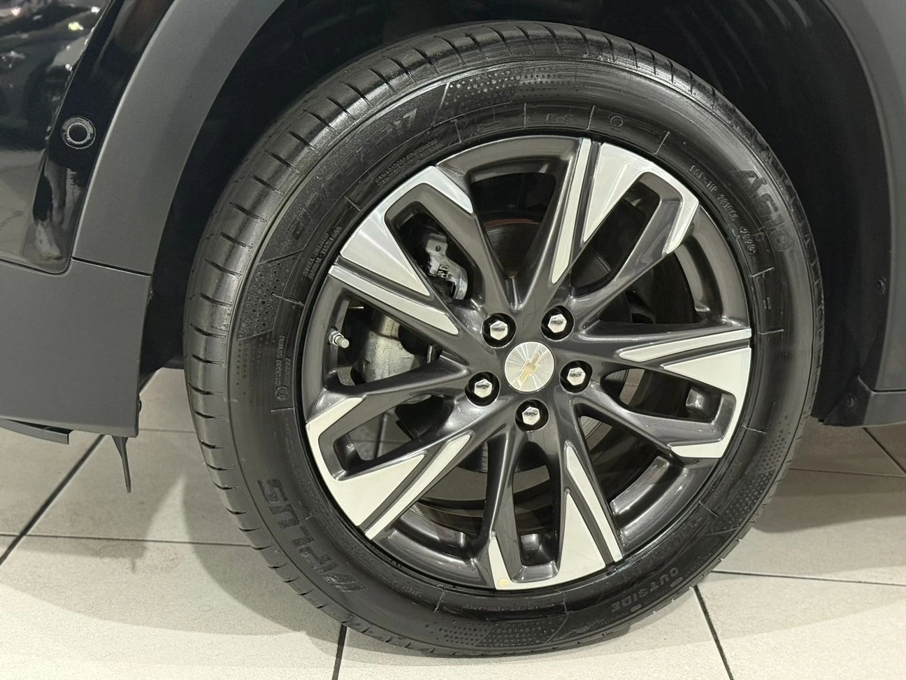 CHEVROLET TRACKER