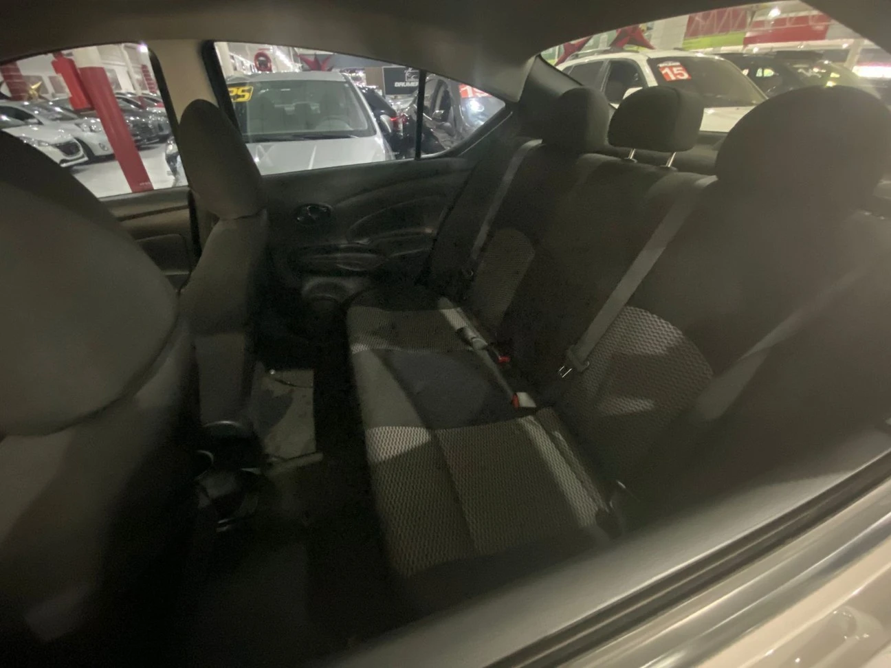 NISSAN VERSA