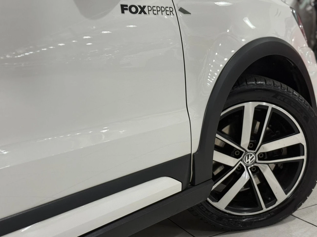 VOLKSWAGEN FOX