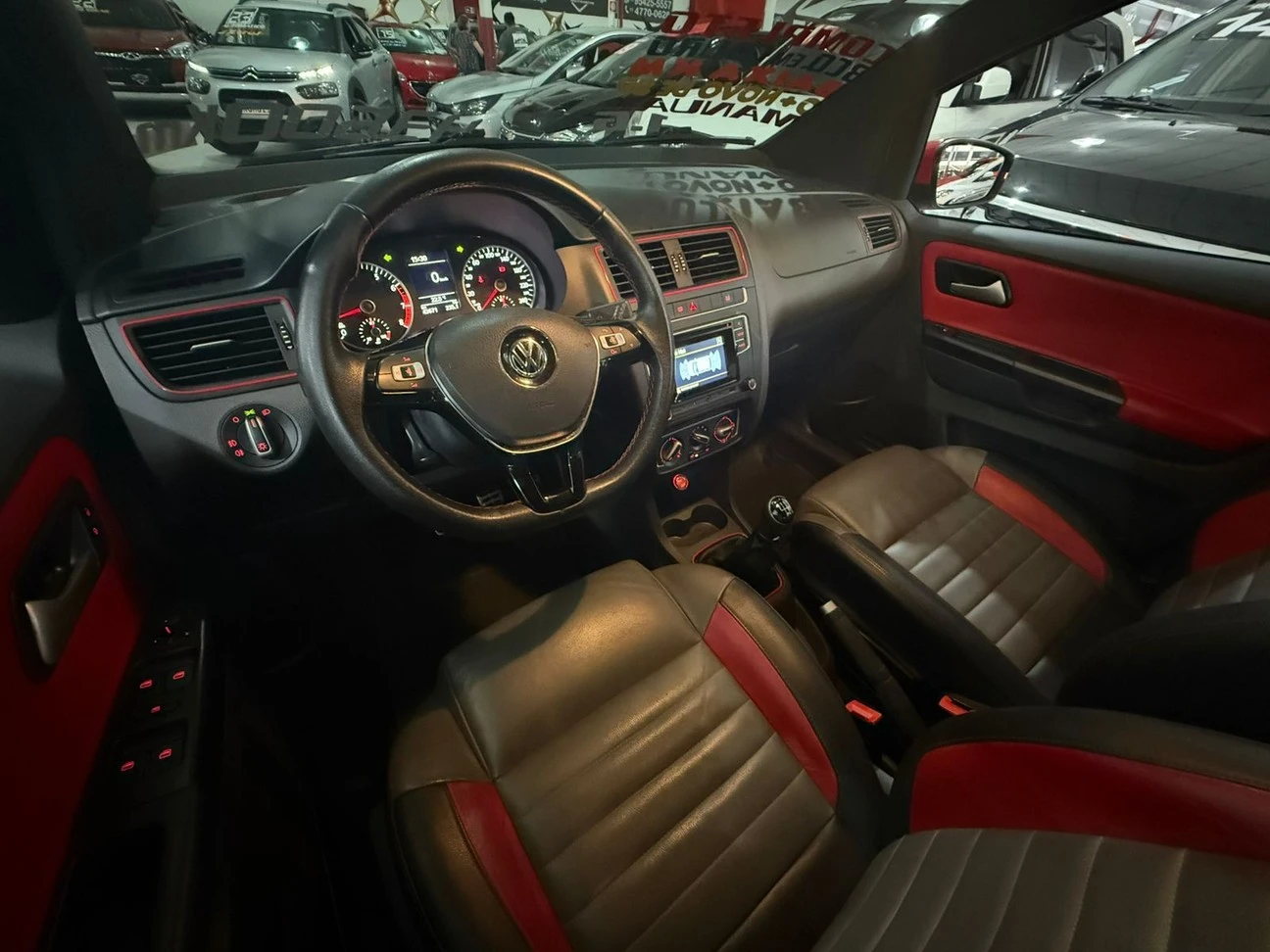 VOLKSWAGEN FOX