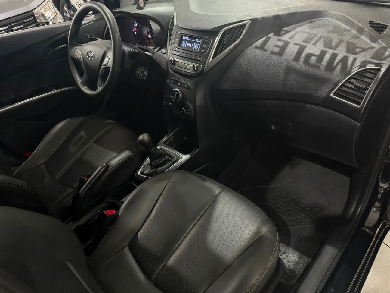 HYUNDAI HB20