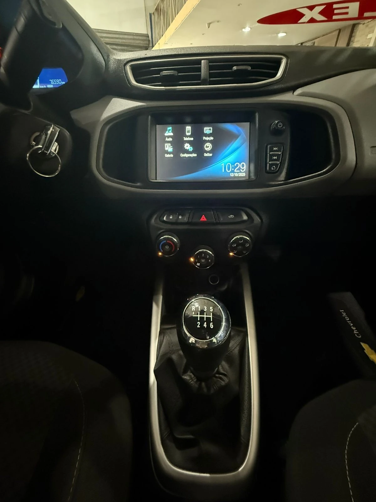 CHEVROLET ONIX