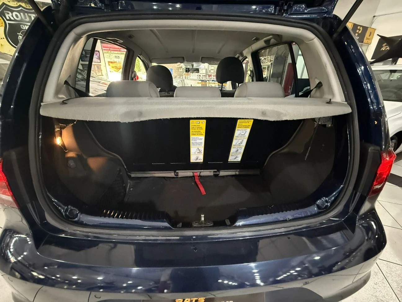 VOLKSWAGEN FOX
