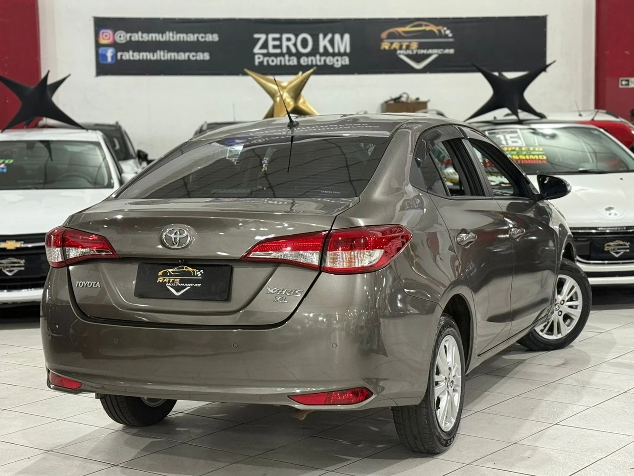 TOYOTA YARIS