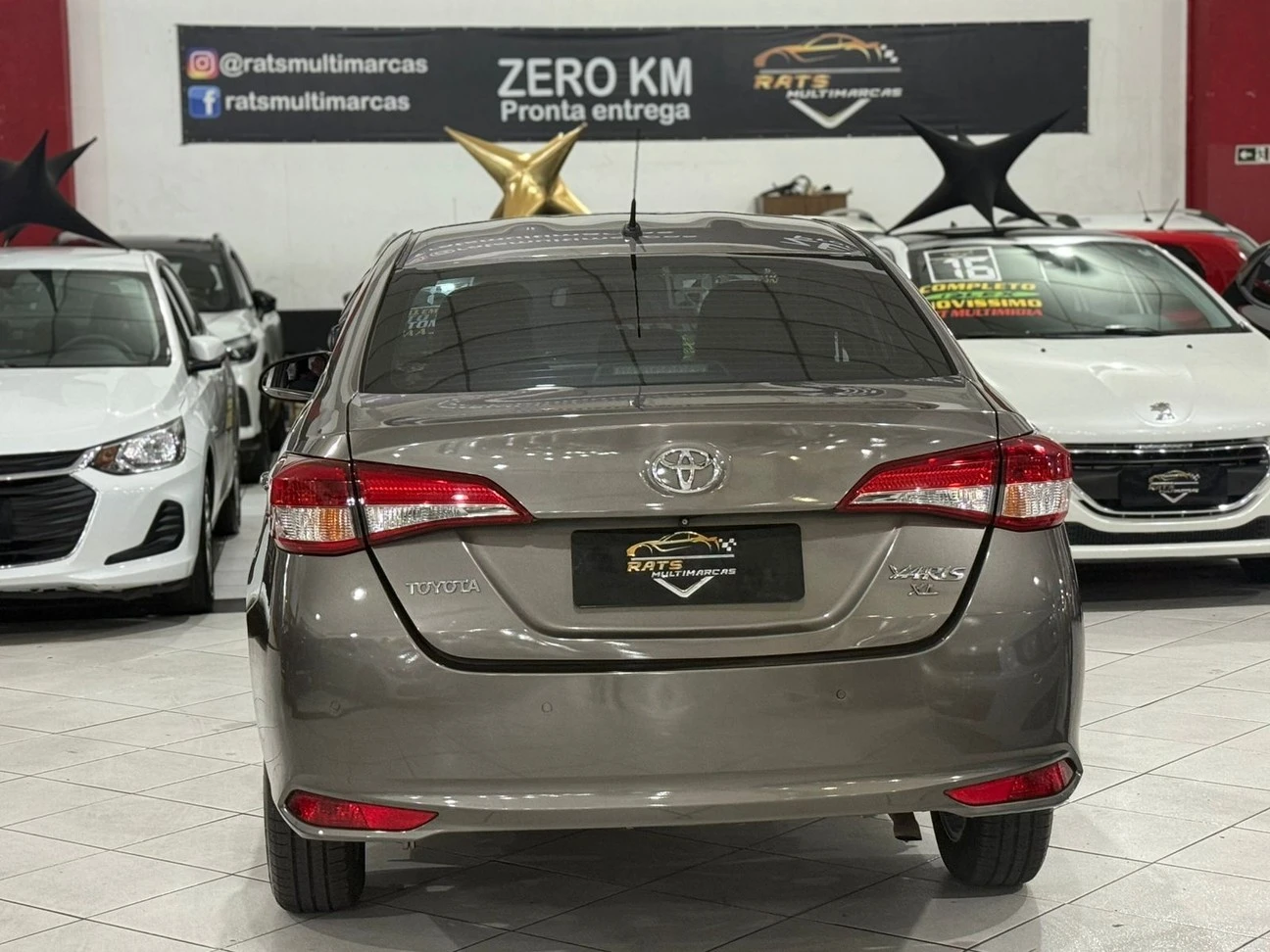 TOYOTA YARIS