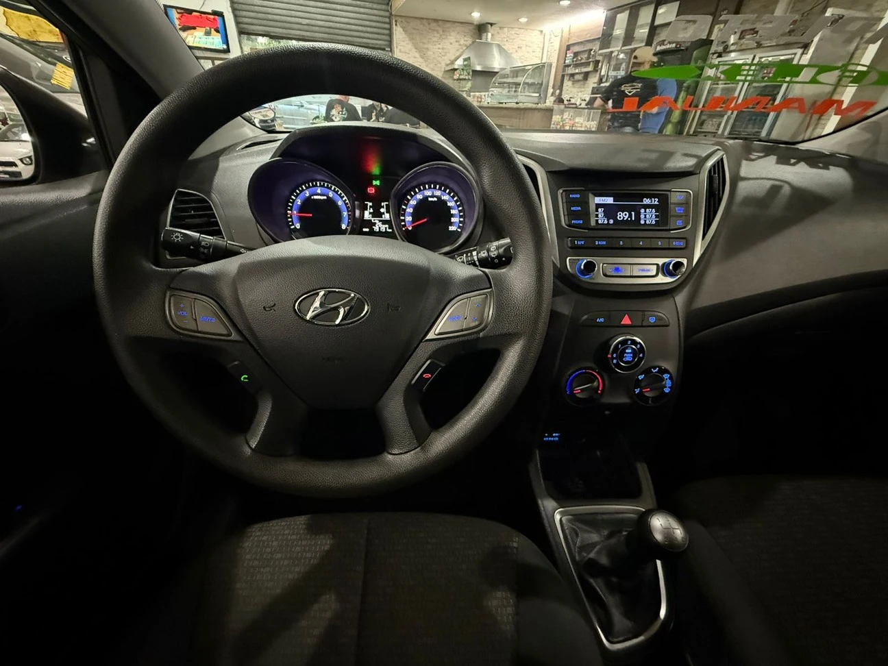 HYUNDAI HB20