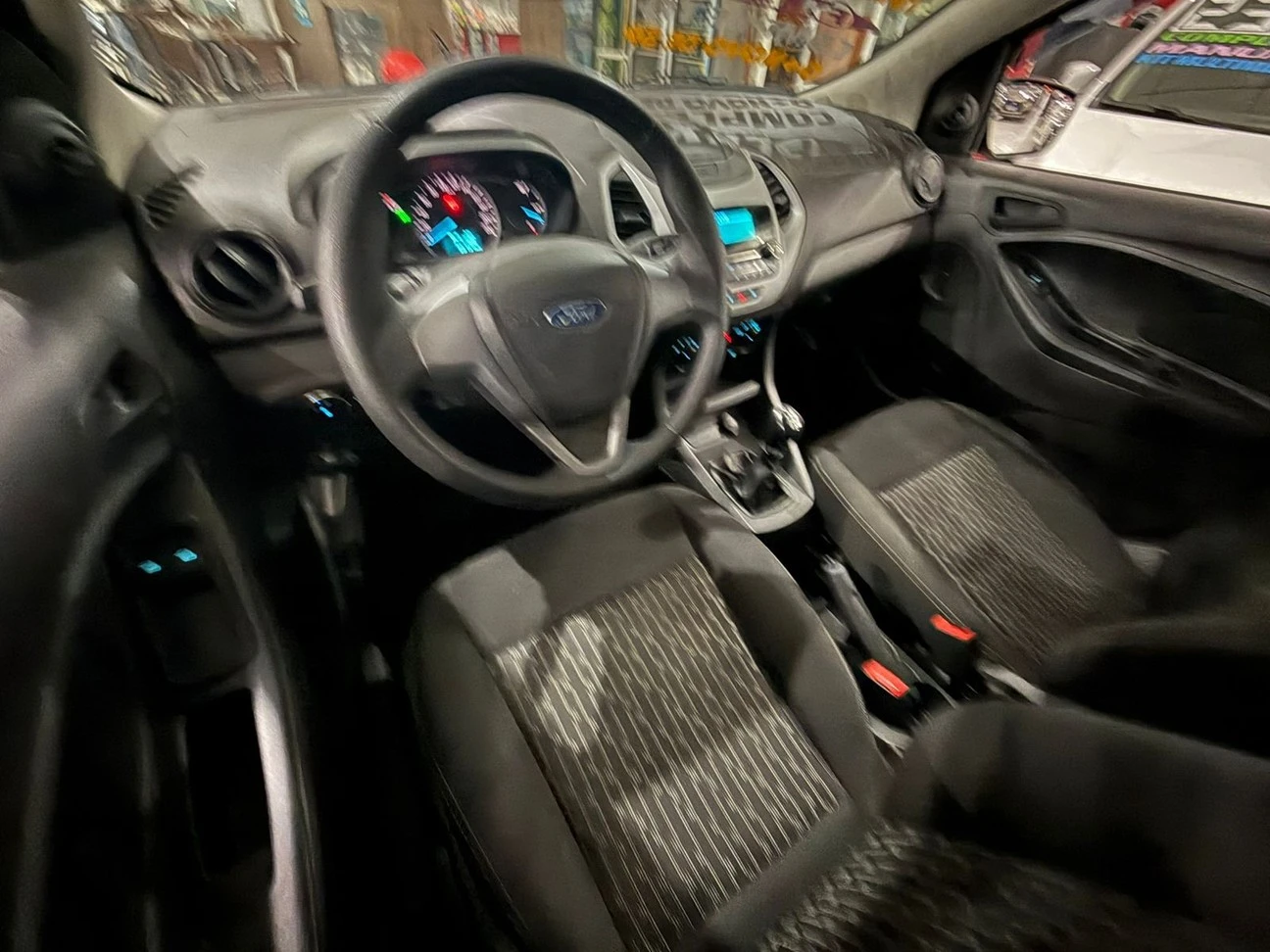 FORD KA