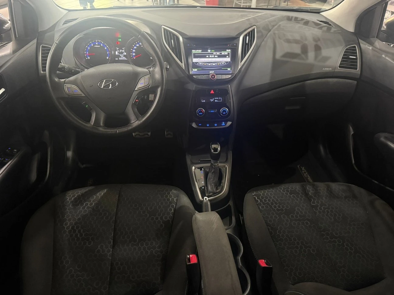 HYUNDAI HB20X