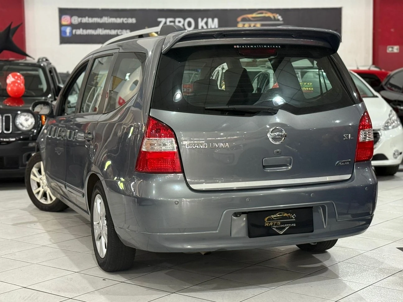 NISSAN GRAND LIVINA