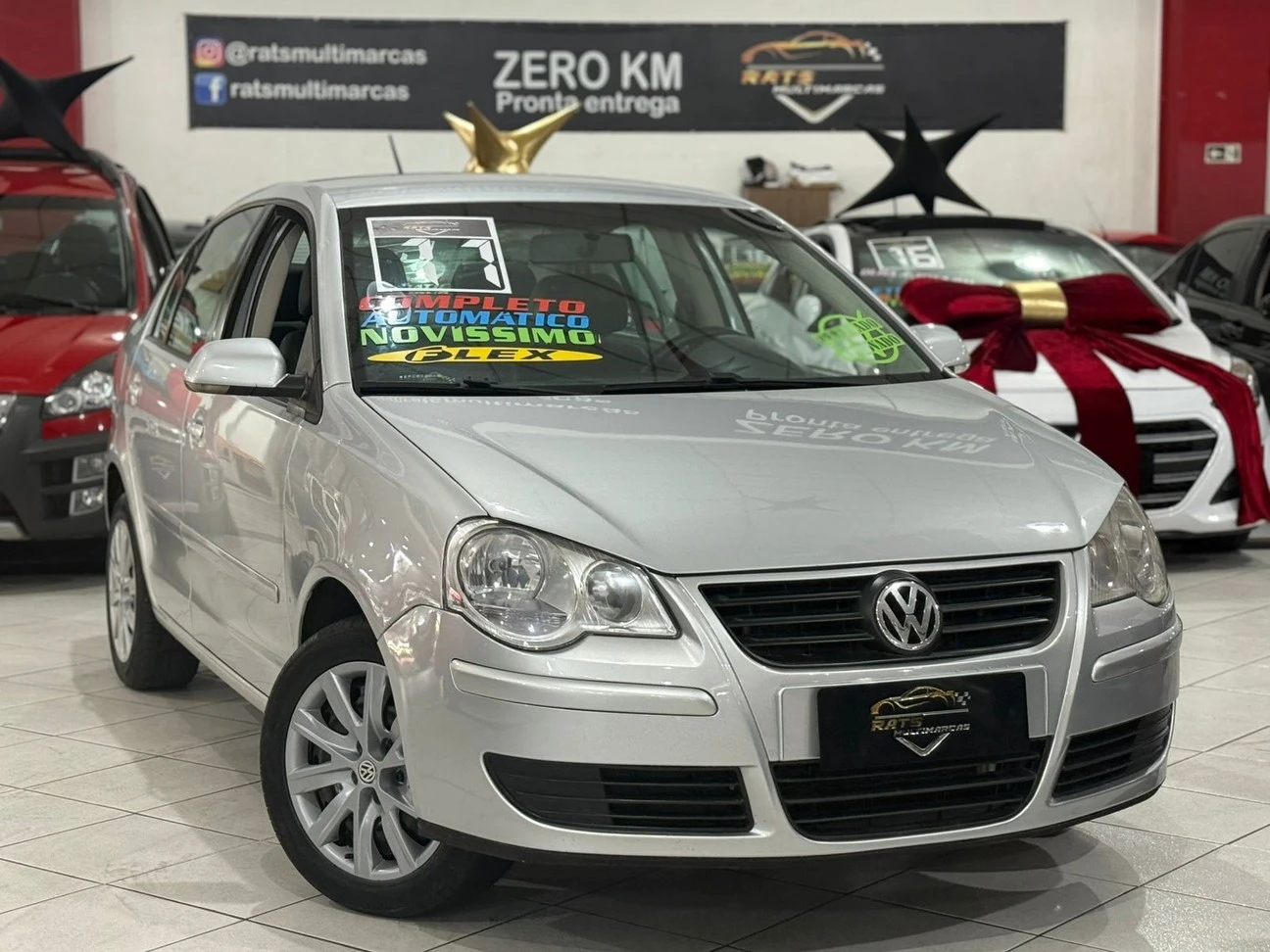 VOLKSWAGEN POLO SEDAN