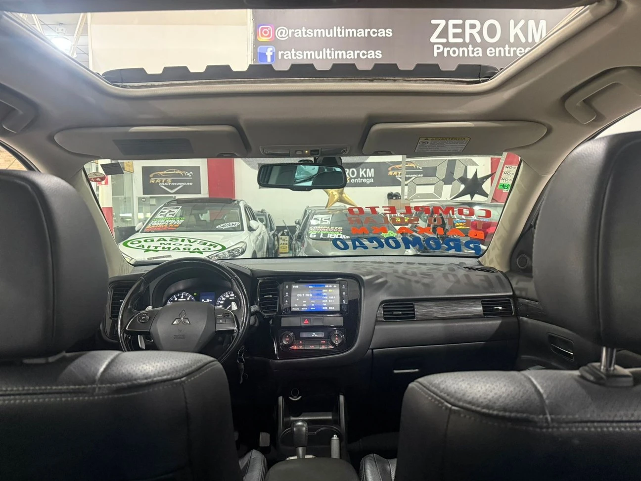 MITSUBISHI OUTLANDER