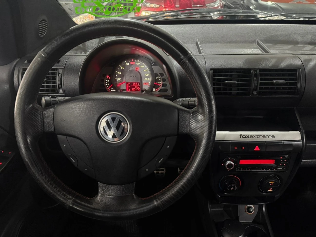 VOLKSWAGEN FOX