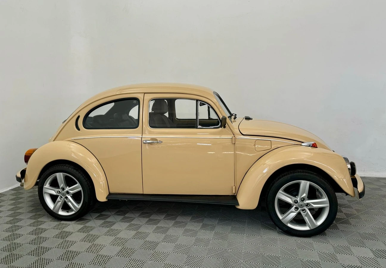 VOLKSWAGEN FUSCA