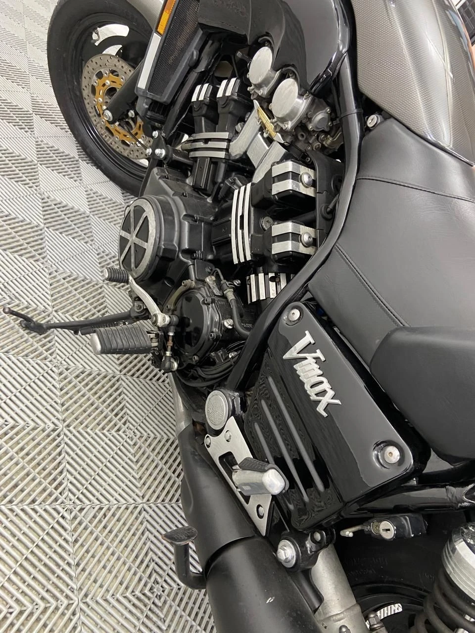 YAMAHA V MAX 1200