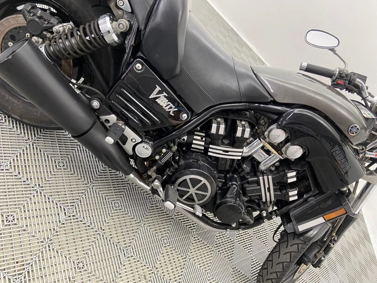 YAMAHA V MAX 1200