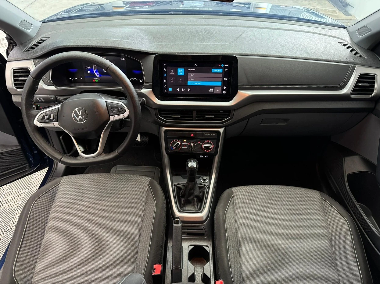 VOLKSWAGEN T-CROSS