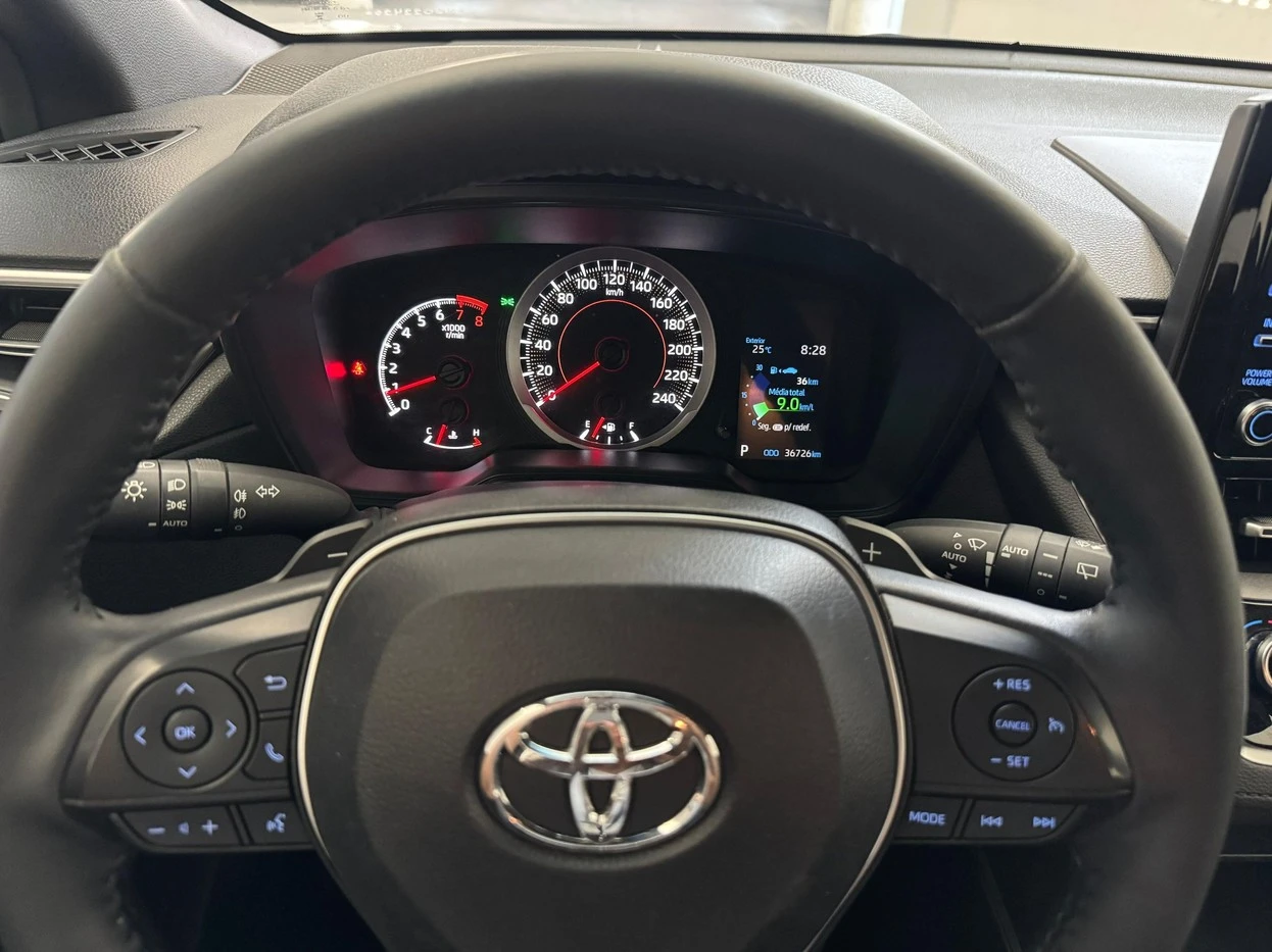 TOYOTA COROLLA CROSS