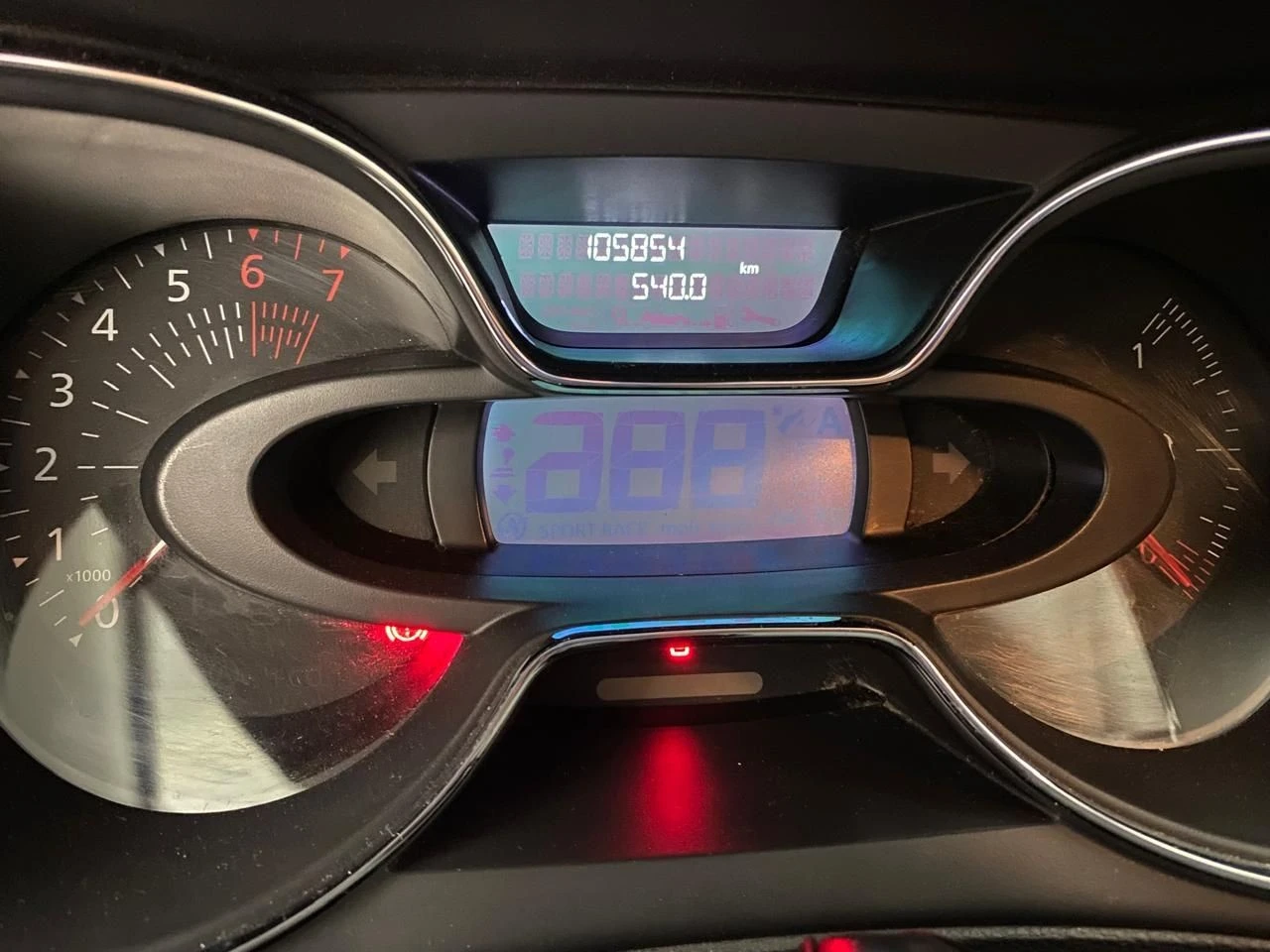 RENAULT CAPTUR