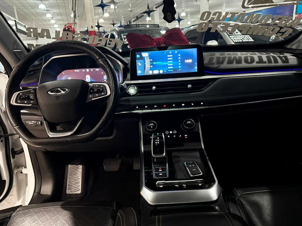 CHERY TIGGO 8