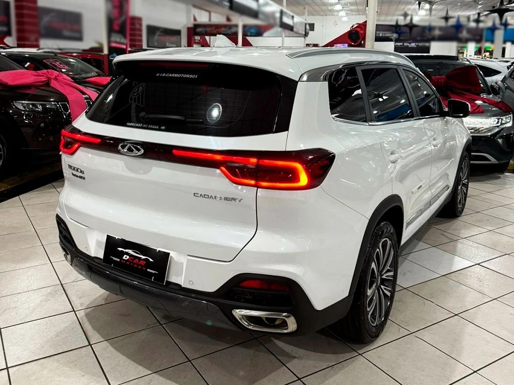 CHERY TIGGO 8