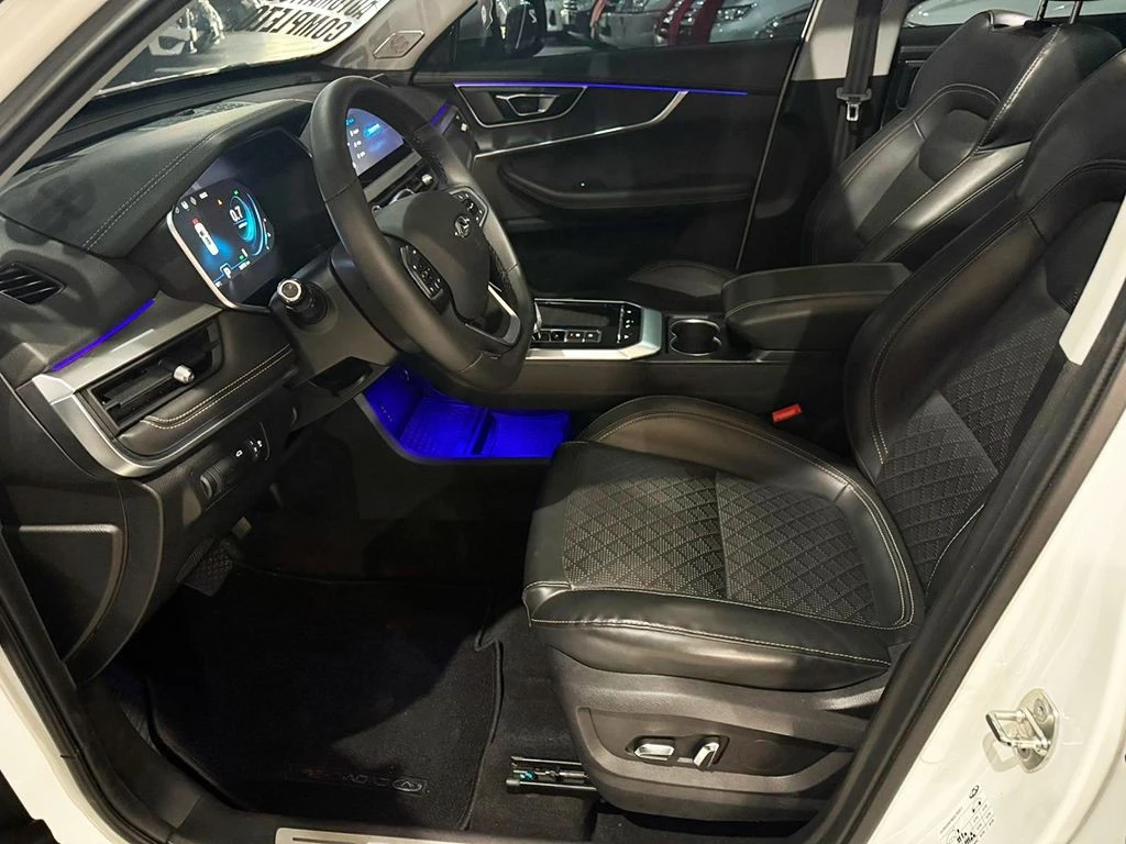 CHERY TIGGO 8