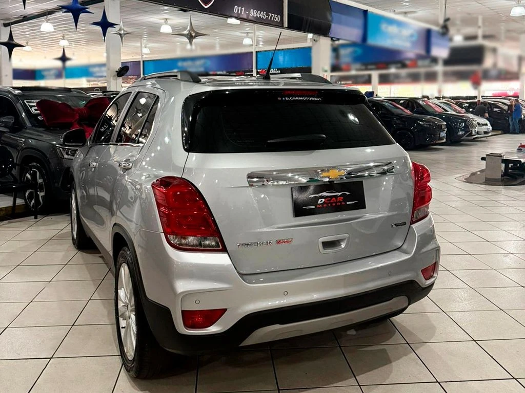 CHEVROLET TRACKER