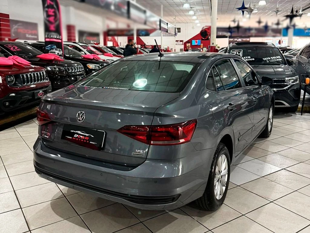 VOLKSWAGEN VIRTUS