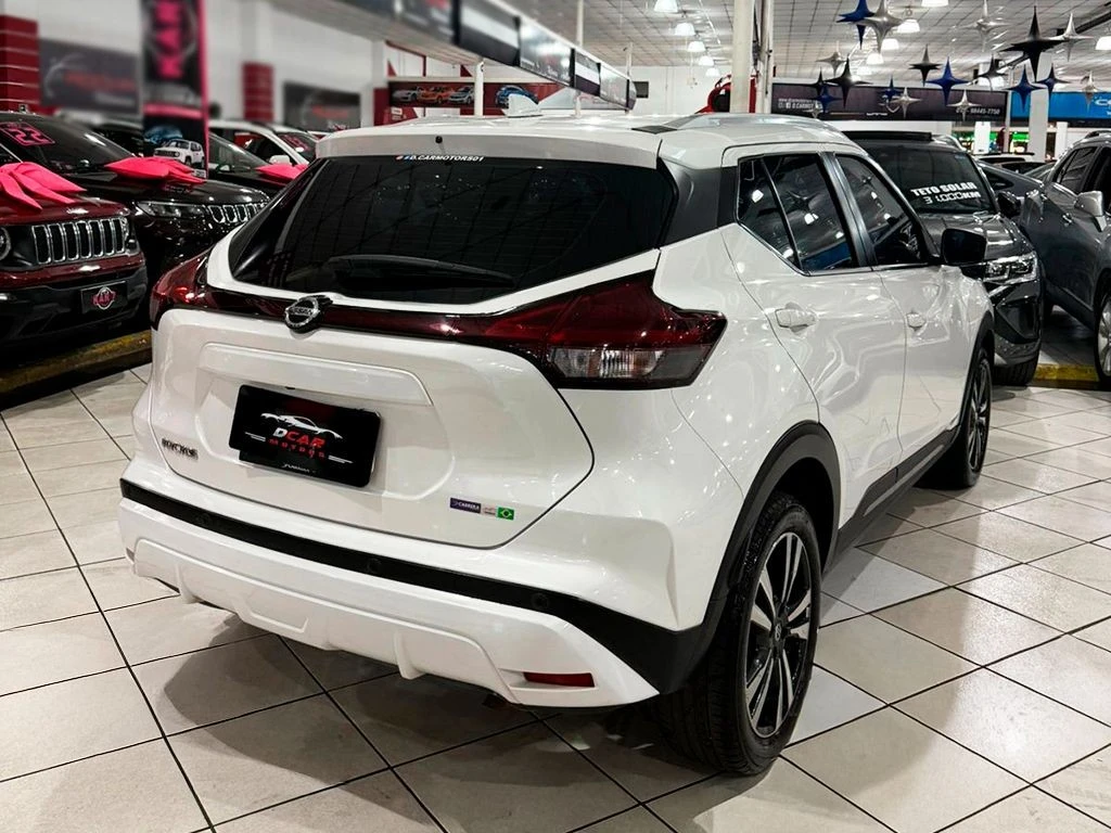 NISSAN KICKS