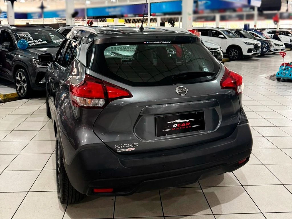 NISSAN KICKS