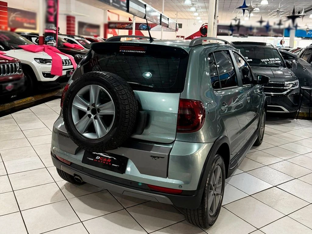 VOLKSWAGEN CROSSFOX