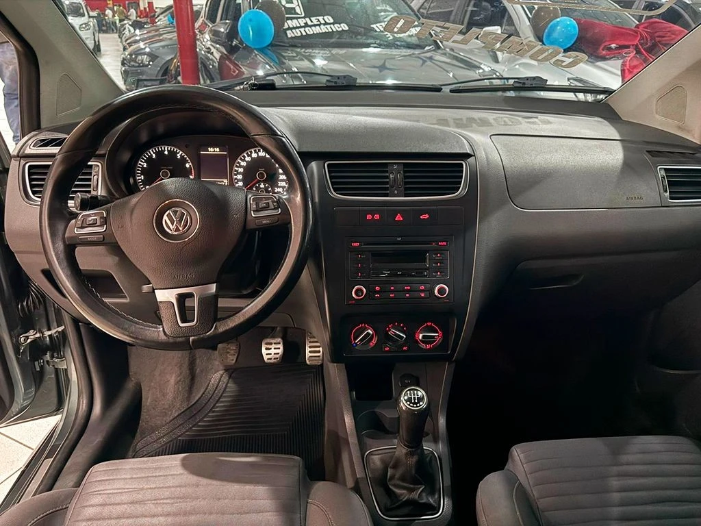 VOLKSWAGEN CROSSFOX