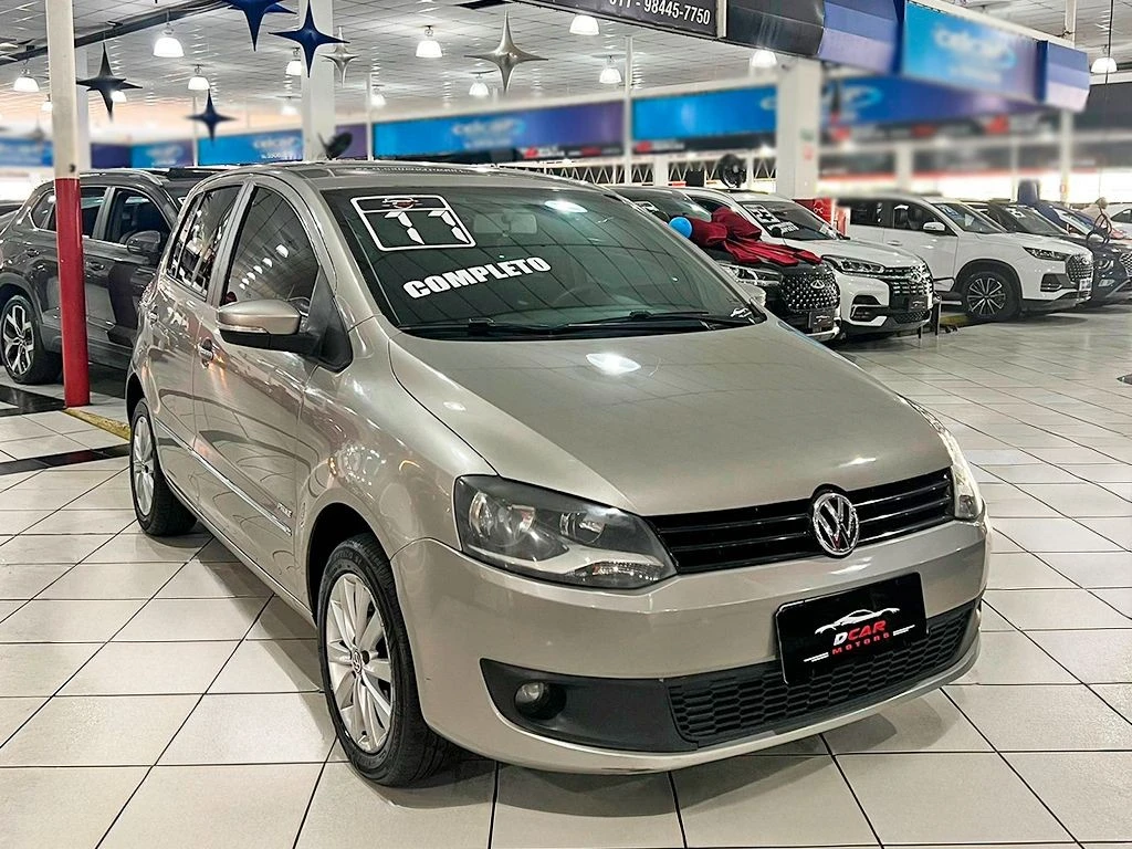 VOLKSWAGEN FOX