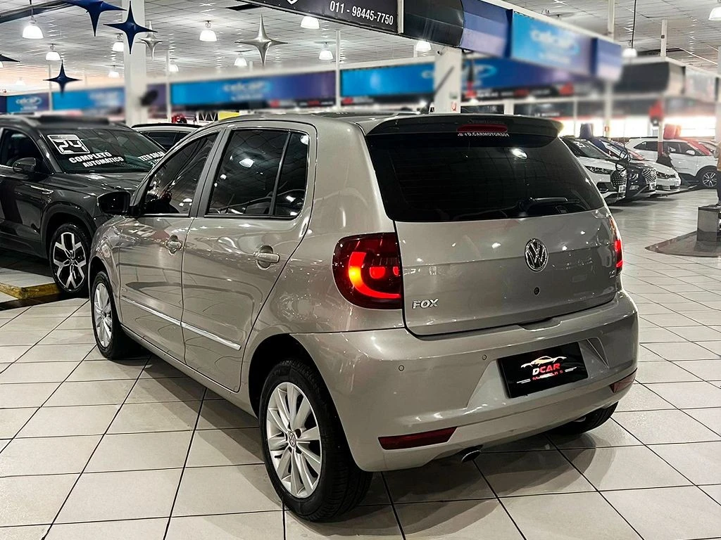 VOLKSWAGEN FOX
