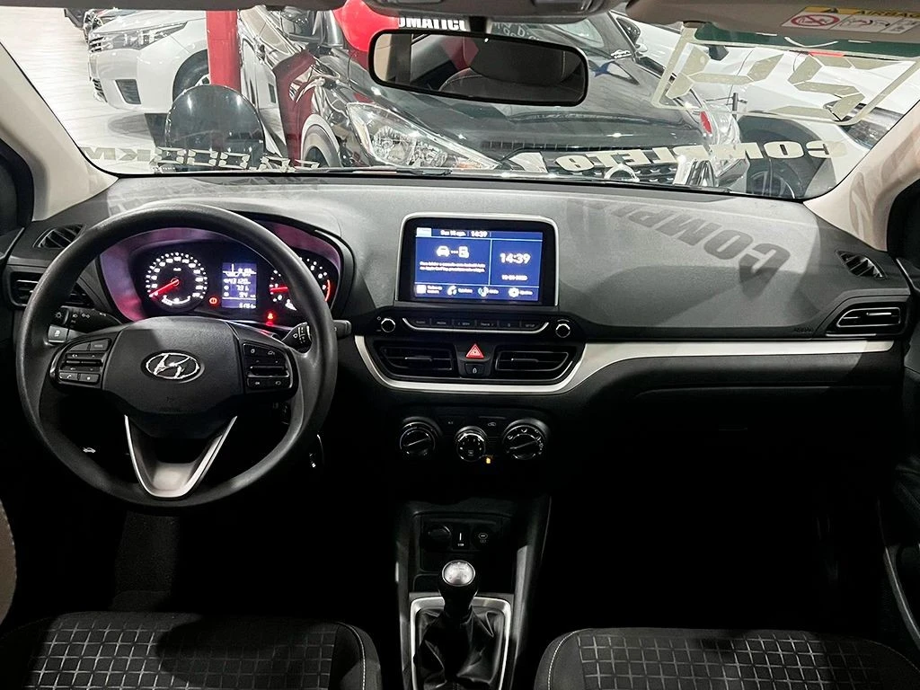 HYUNDAI HB20