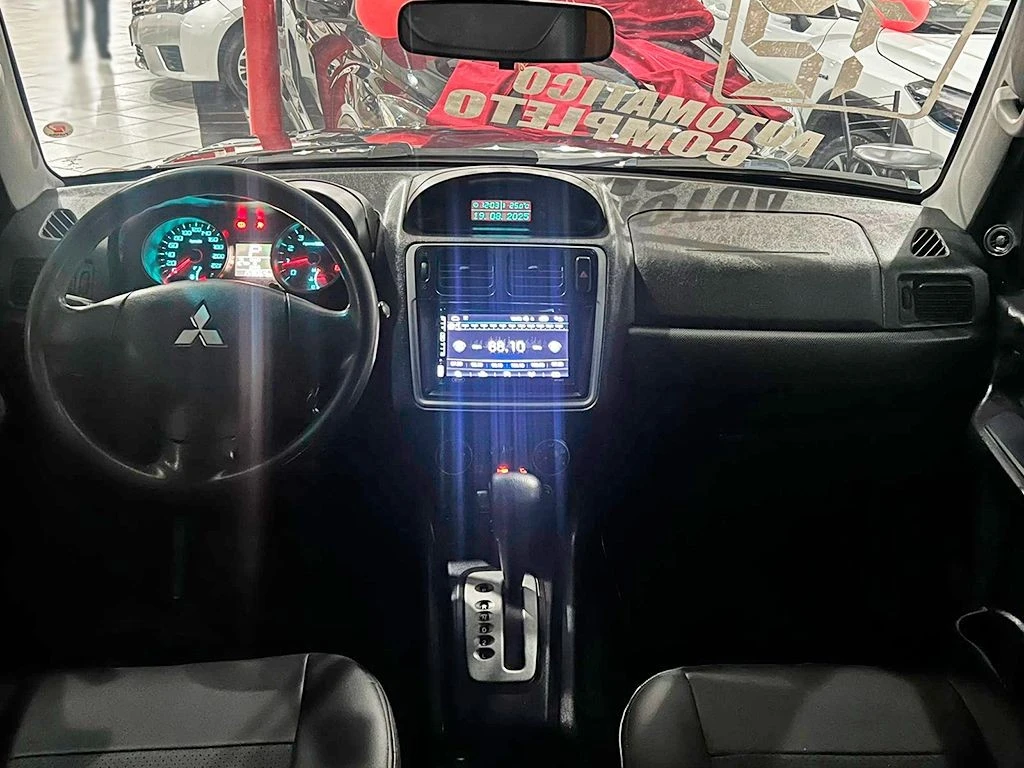 MITSUBISHI PAJERO TR4