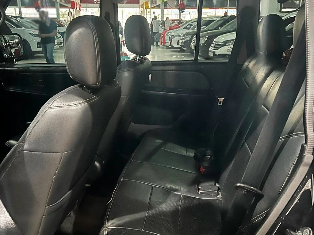 MITSUBISHI PAJERO TR4