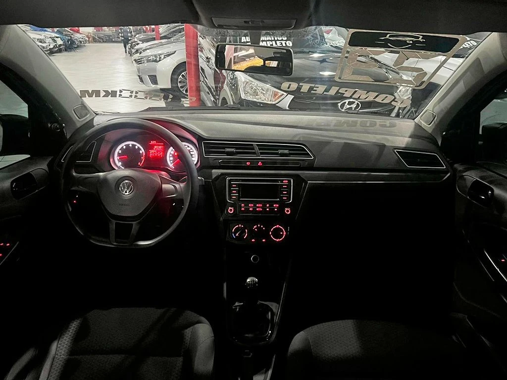 VOLKSWAGEN VOYAGE
