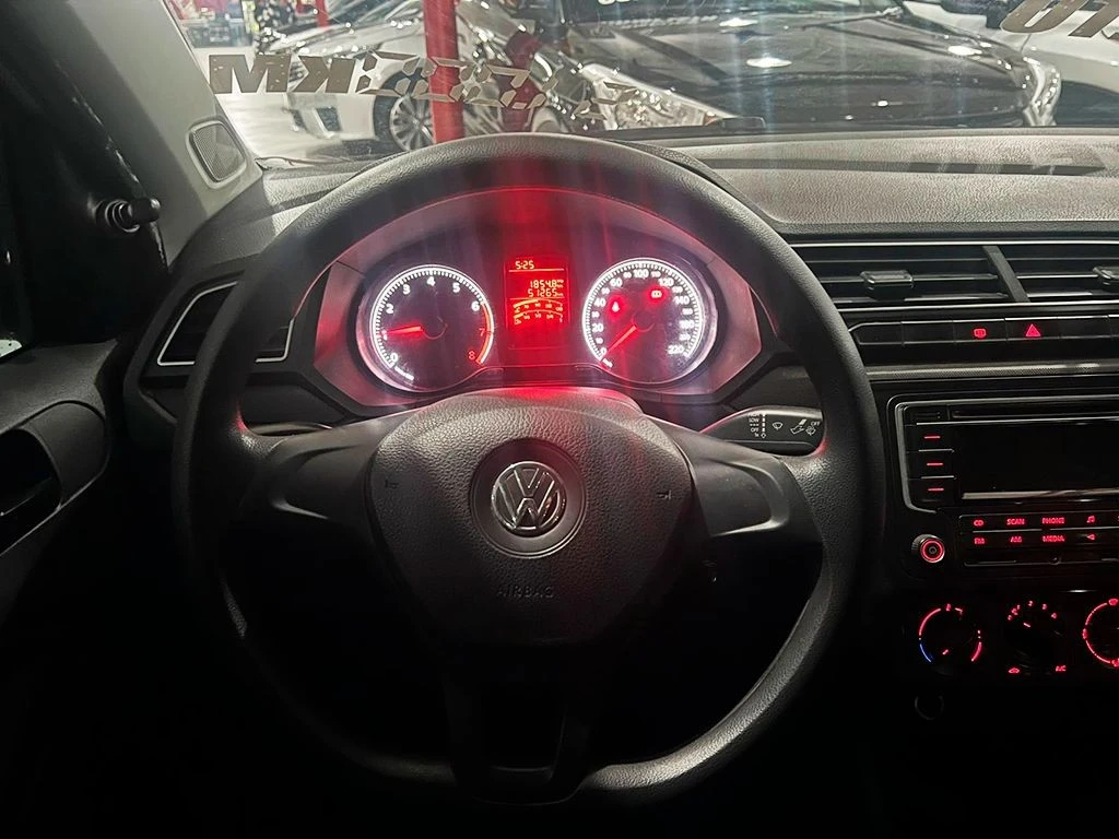 VOLKSWAGEN VOYAGE