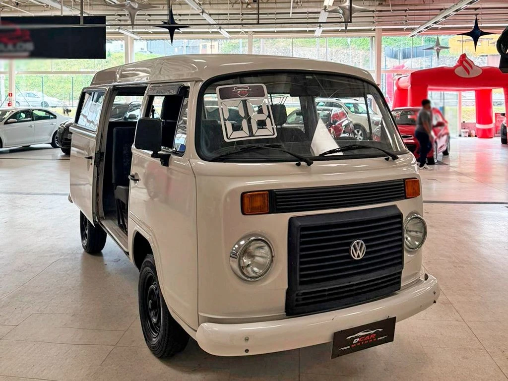 VOLKSWAGEN KOMBI