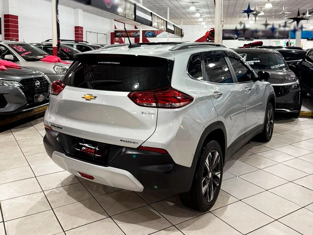 CHEVROLET TRACKER