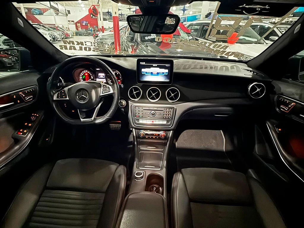 MERCEDES-BENZ GLA 250